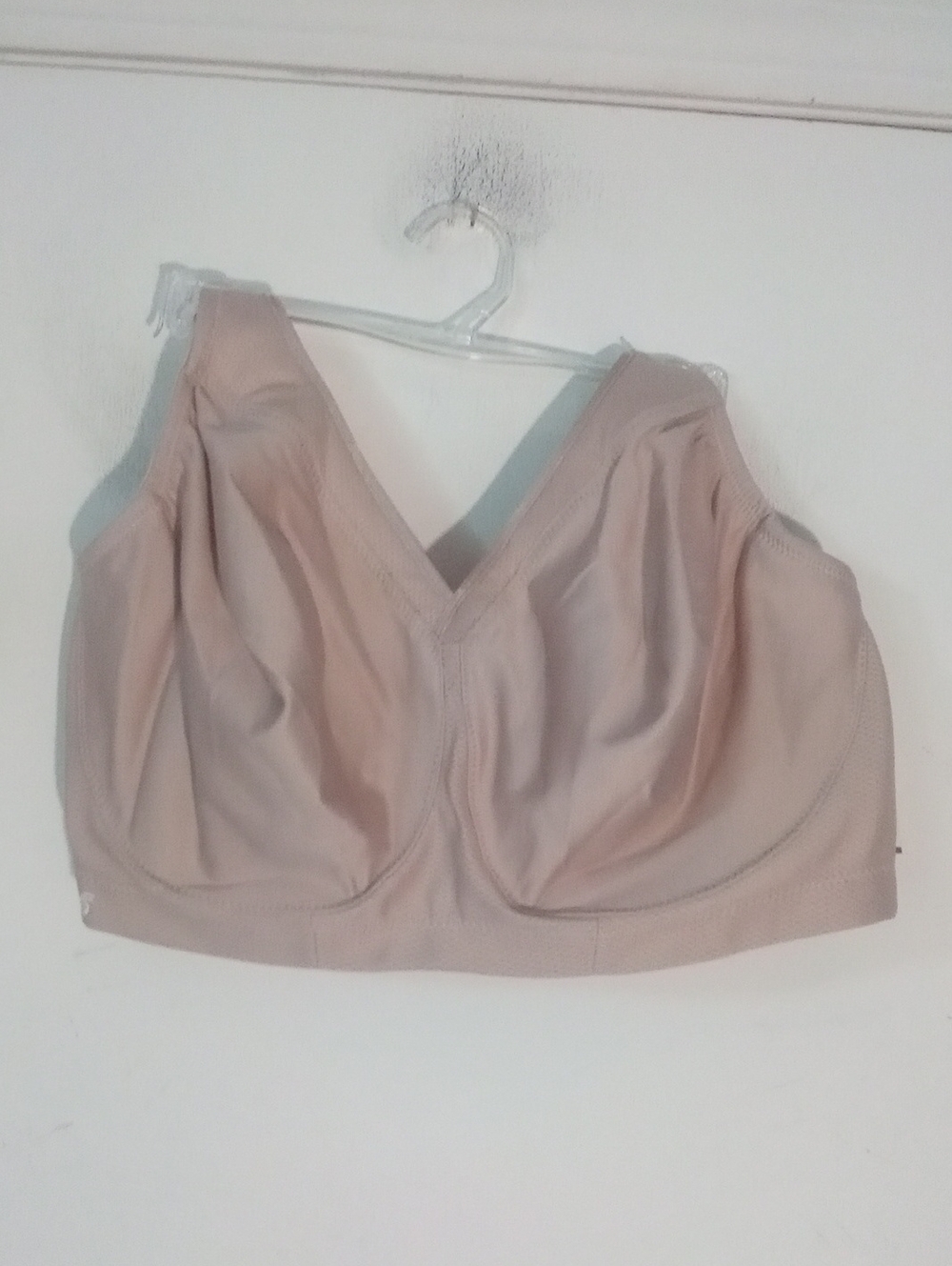* Glamorise Wireless Nude Support Bra - Soft Everyday Comfort 40F NWT $60